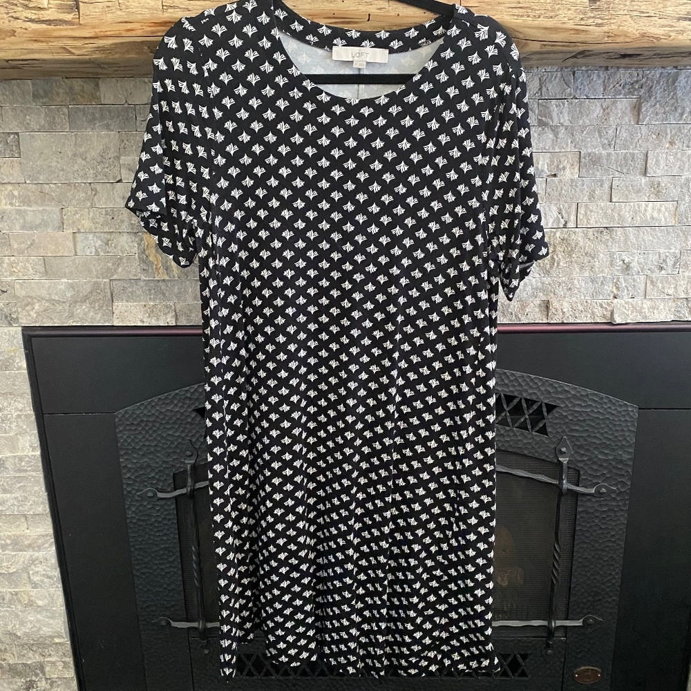 Loft Black & White Swing Dress Medium